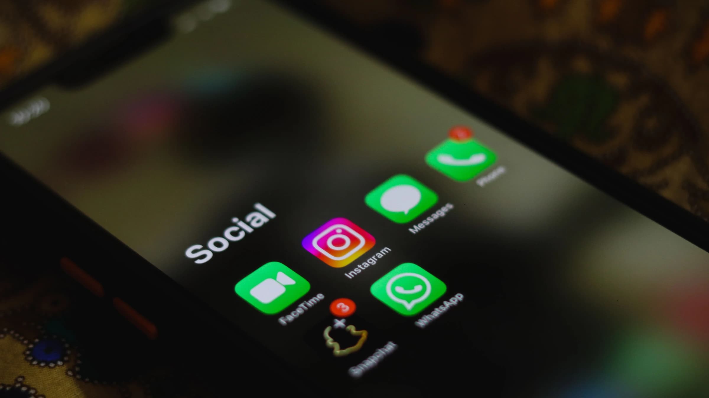Social Media & Marketing